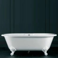 Outlet ❤️ Victoria+Albert® Cheshire 68-5/8 x 31-3/8 in. Freestanding Bathtub in Quarrycast White 🎉